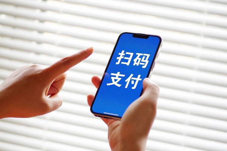 他为全球70亿人发明“二维码”——却在棺材里收到来自中国用熟的小数点